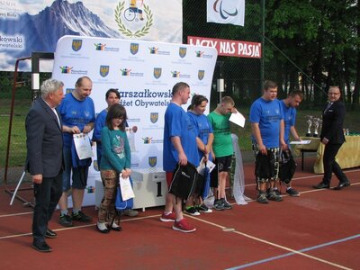 Sztandar dla SP 3 (11)